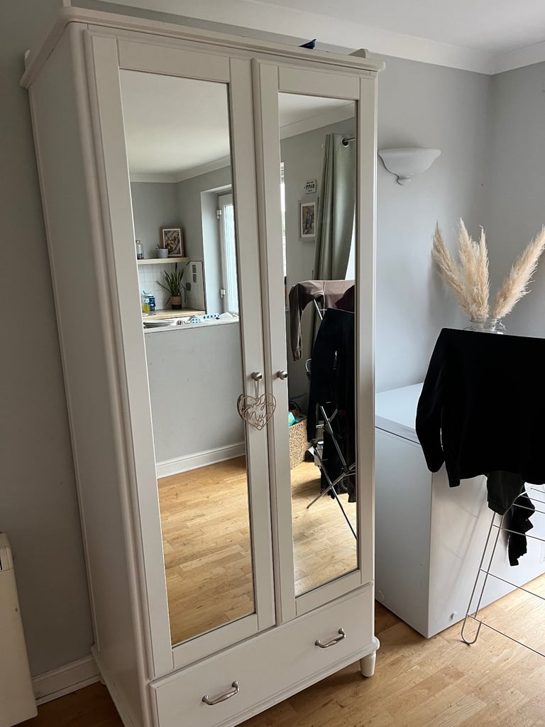 image for IKEA TYSSEDAL wardrobe 