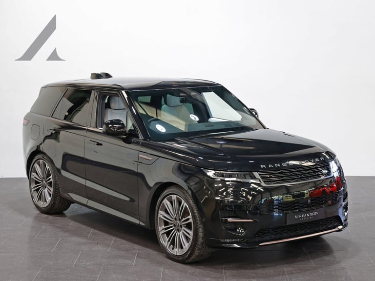image for 2024 Land Rover Range Rover Sport 3.0 P460e 38.2kWh Dynamic SE Auto 4WD Euro 6 (s/s) 5dr ESTATE P...