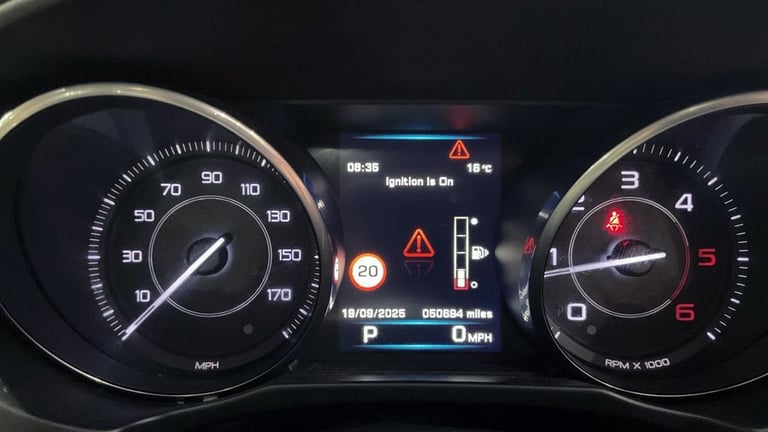 2016 Jaguar XE 2.0d Prestige Saloon 4dr Diesel Auto Euro 6 (s/s) (180 ps) F/S/H Saloon Diesel Aut...