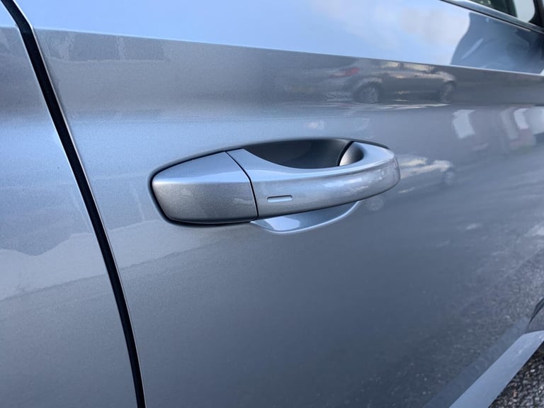 2018 Skoda Superb 2.0 TDI SE L Executive Hatchback 5dr Diesel Manual Euro 6 (s/s) (150 ps) Hatchb...