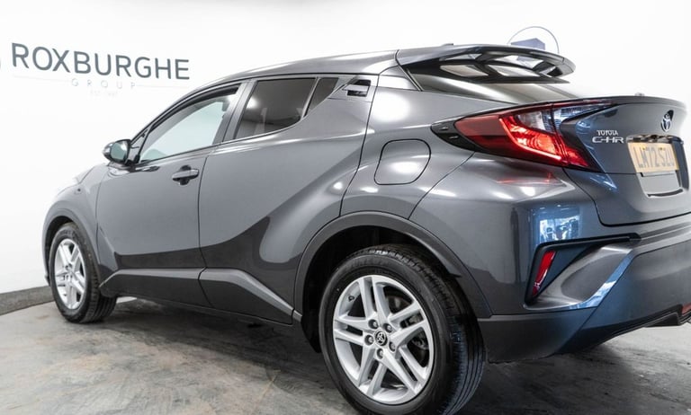 2022 72 TOYOTA C-HR 1.8 VVT-H GPF ICON SUV 5DR PETROL HYBRID CVT EURO 6 (S/S) (1