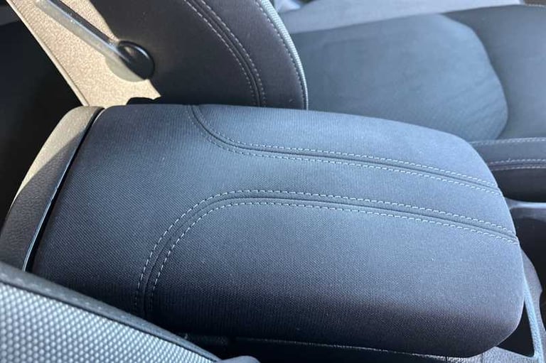 2018 Nissan Qashqai 1.2 DIG-T N-CONNECTA 5DR Hatchback Petrol Manual