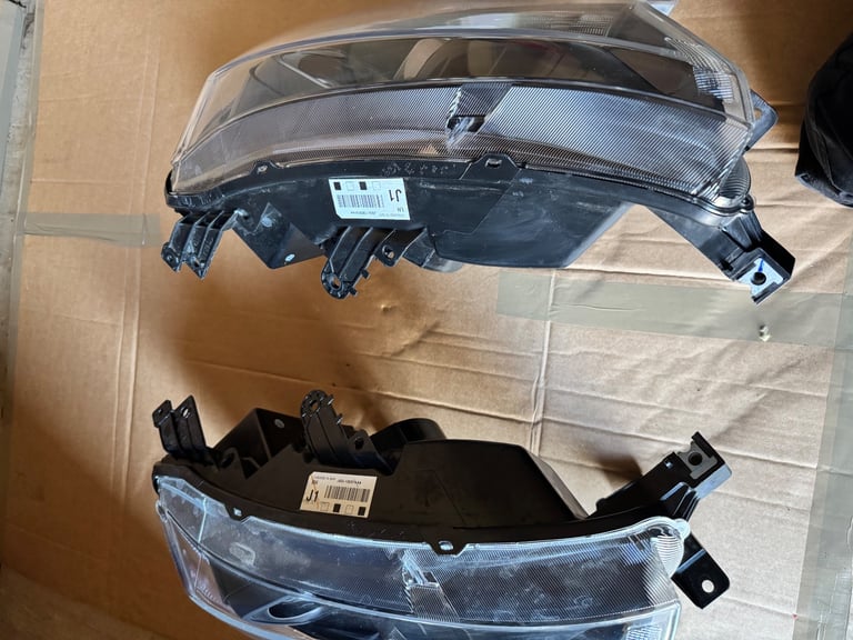 Ford Ranger Stormtrak Bi-LED Headlights