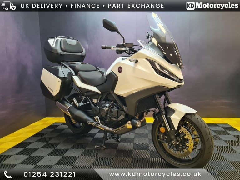 HONDA NT 1100 DCT, 2022 Low Miles Touring Pack