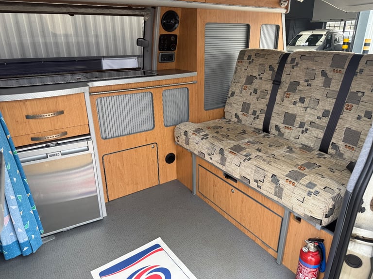 1997 Toyota Granvia Wellhouse 2.7 Petrol Automatic Camper Van 4 Berth