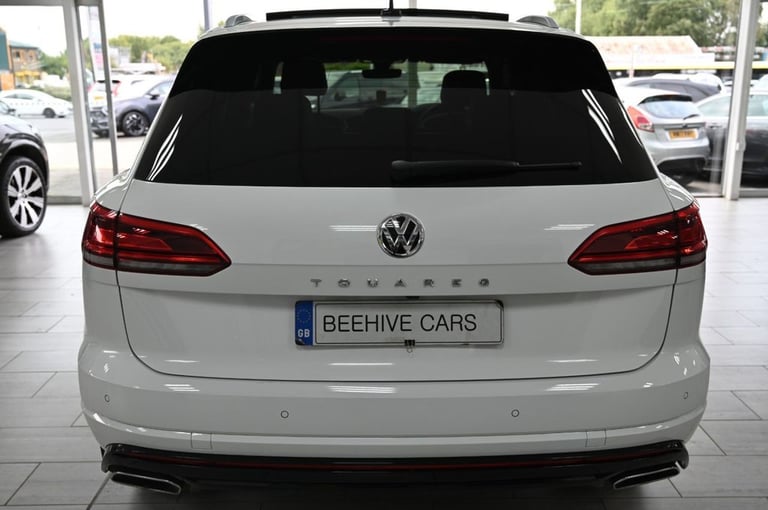 2018 68 VOLKSWAGEN TOUAREG 3.0 TDI V6 R-LINE SUV 5DR DIESEL TIPTRONIC 4MOTION EU