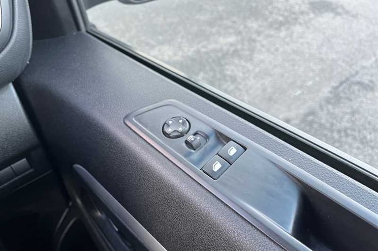 2023 Peugeot Traveller Business VIP 2.0 BlueHDi Diesel Automatic Start/Stop (180ps) MPV Diesel Au...
