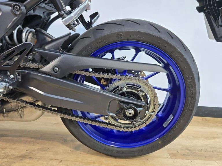 Yamaha R7 700 Blue 2022 - Low Mileage, One Owners, Full Service History, 3 Keys