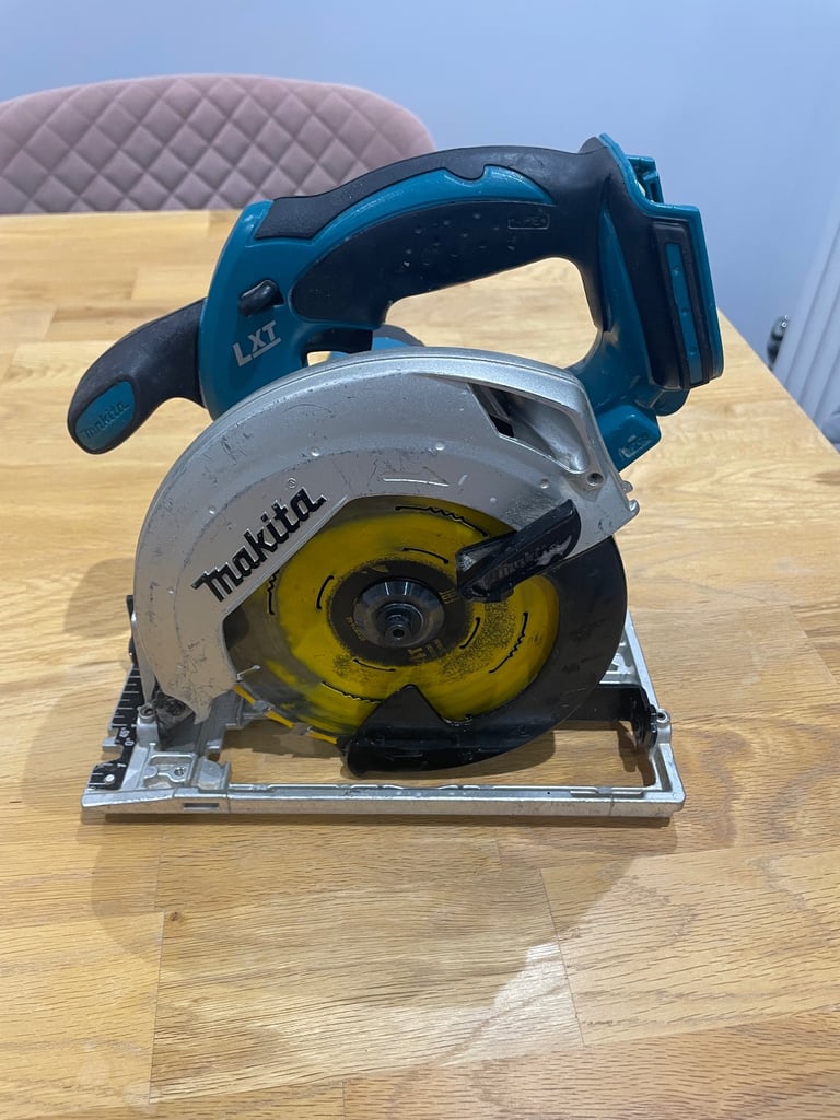 image for Makita 18v circular saw