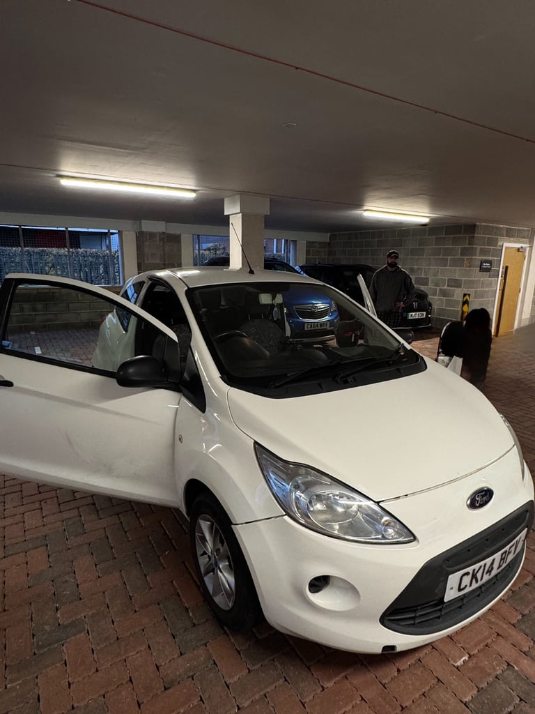 Ford, KA, Hatchback, 2014, Manual, 1242 (cc), 3 doors
