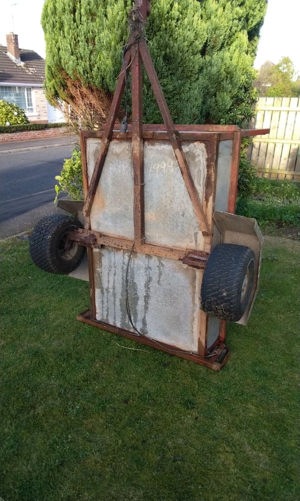 image for Trailer 5x3.5 ft  *needs restoration*
