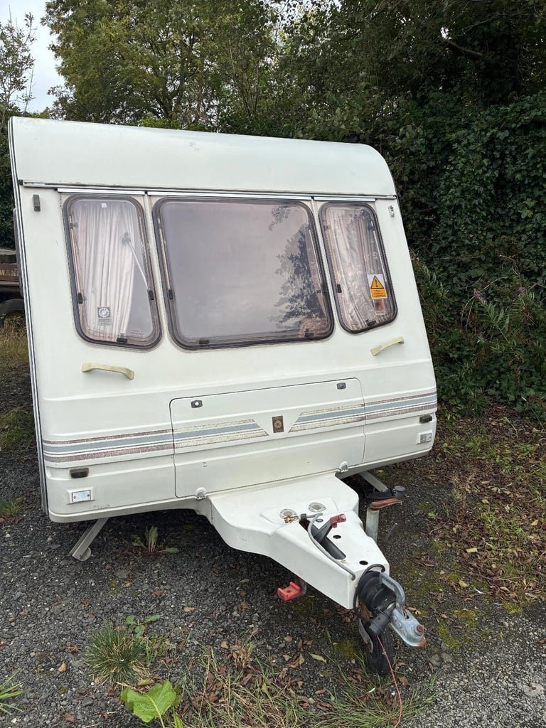 image for 1999 Compass 2 Berth