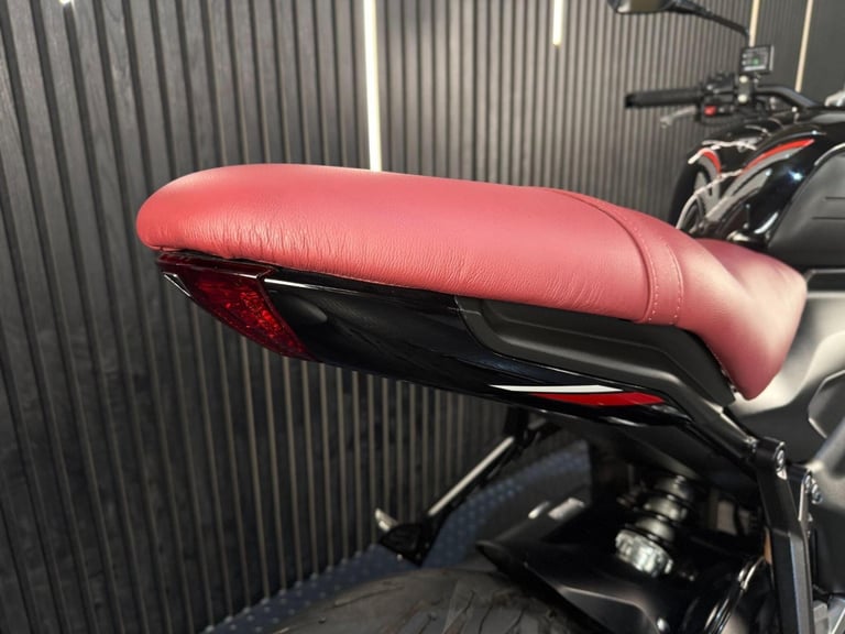2025 Triumph Trident 660 660 X-Ring Euro 5