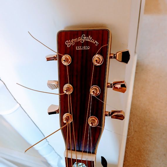 Acoustic guitar