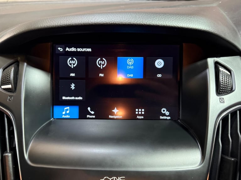 2017 Ford Focus 1.0T EcoBoost ST-Line Euro 6 (s/s) 5dr ESTATE Petrol Manual