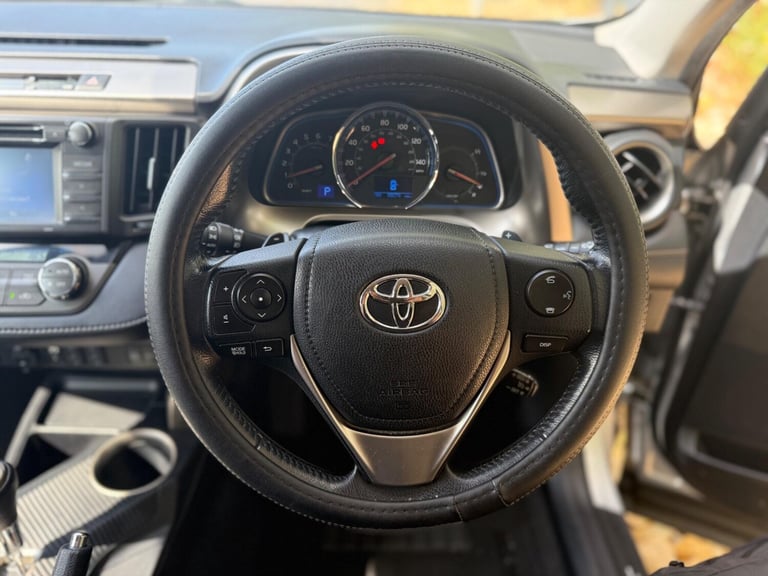 2014 Toyota RAV4 2.2 D-CAT Invincible Auto 4WD Euro 5 5dr ESTATE Diesel Automatic