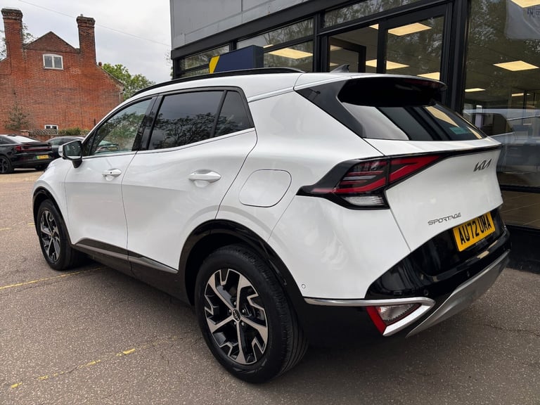 2022 Kia Sportage 1.6T GDi HEV 4 5dr Auto Estate Hybrid Automatic