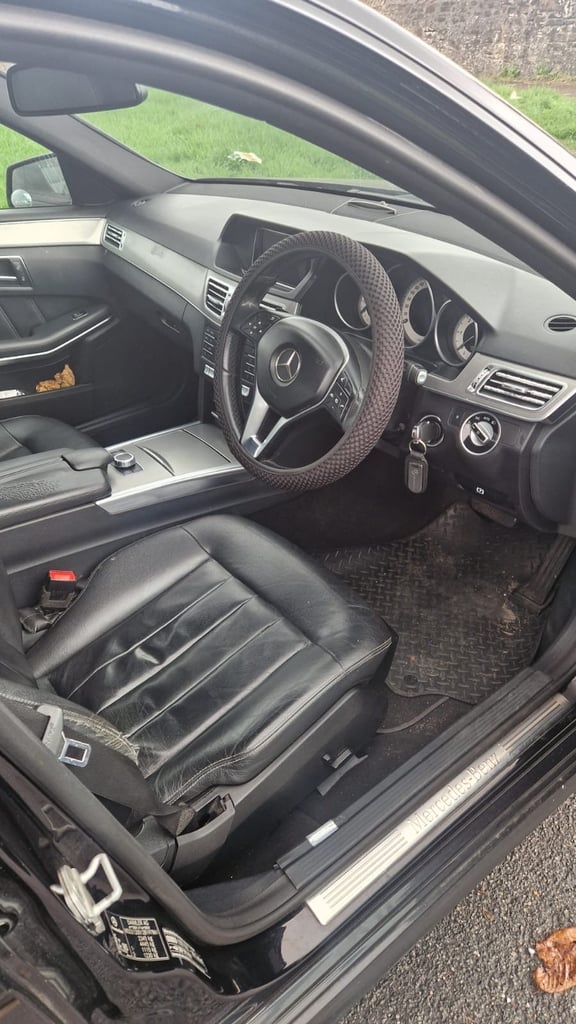 Mercedes Benz E 220