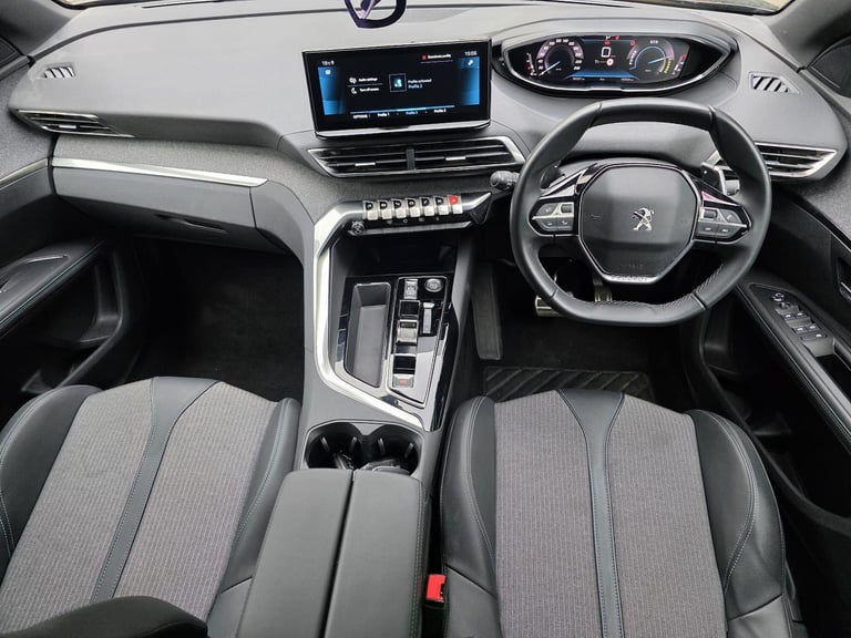 2023 Peugeot 5008 1.2 MHEV Allure Premium + e-DSC Euro 6 (s/s) 5dr HATCHBACK Petrol/Electric Hybr...