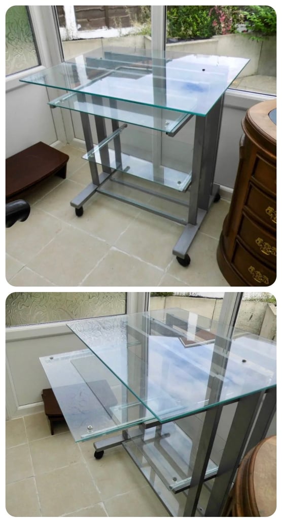 Luxury glass table 