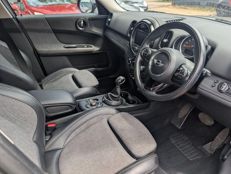 MINI COUNTRYMAN 1.5 Cooper Countryman 2017