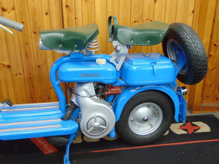 Lambretta 150 Model runner original 1956 classic investment display Italian shop