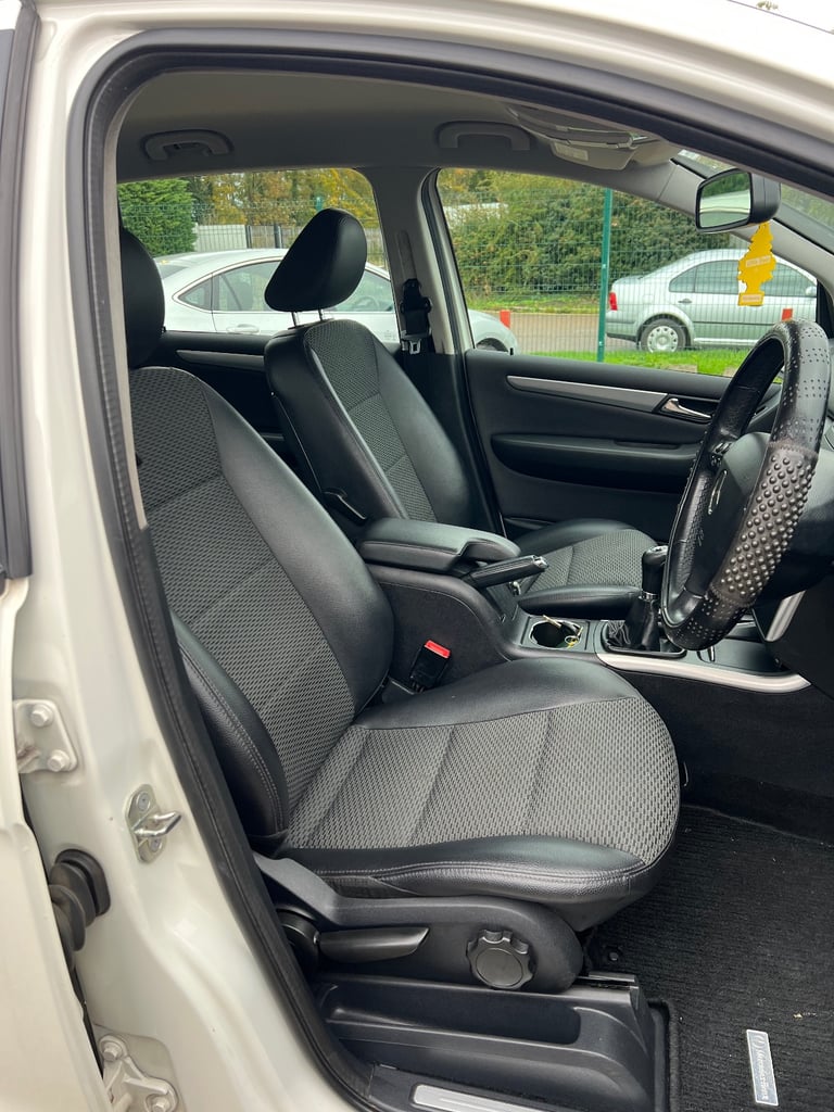 Mercedes-Benz, A CLASS, Hatchback, 2012, Manual, 1991 (cc), 5 doors