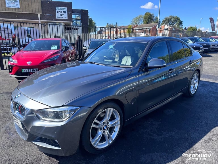 2017 BMW 3 Series 2.0 330e 7.6kWh M Sport Auto Euro 6 (s/s) 4dr SALOON Petrol/Electric Hybrid Aut...