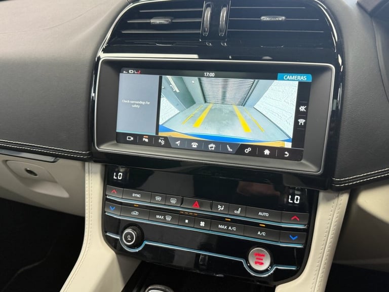 2020 Jaguar F-Pace 5.0 V8 SVR SUV 5dr Petrol Quickshift AWD Euro 6 (s/s) (550 ps) ESTATE Petrol A...