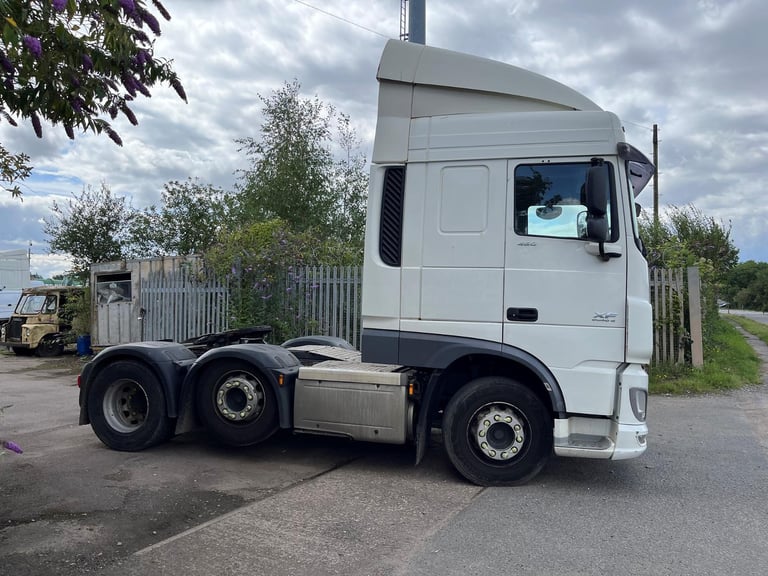 2015 65 DAF TRUCKS XF 460 6x2 Tractor Unit