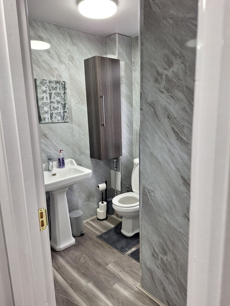 2 large double bedrooms in a bungalow - Craigleith