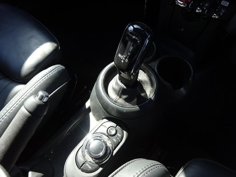 2022 72 REG MINI COOPER EXCLUSIVE AUTO DAMAGED REPAIRABLE SALVAGE