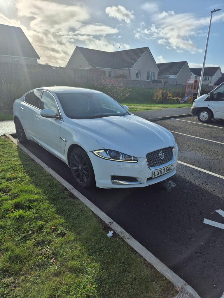 Jaguar, XF, Saloon, 2013, Other, 2179 (cc), 4 doors