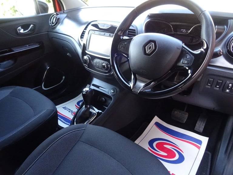 Renault Captur 1.5 dCi 90 Dynamique S Nav 5dr Automatic **ONLY 24000 MILES**