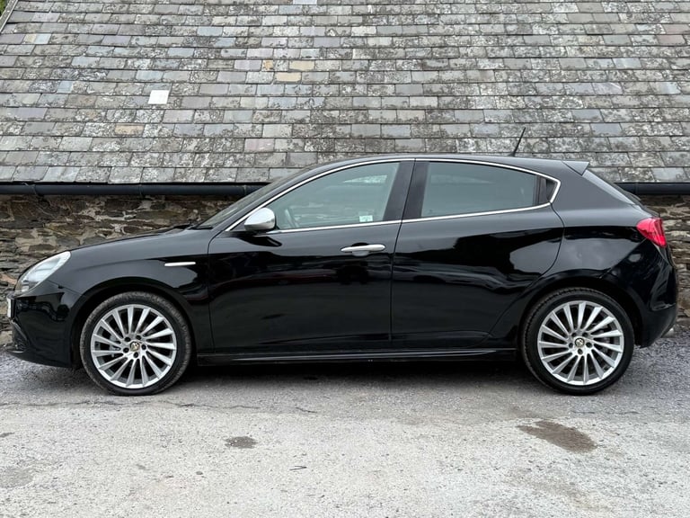 2012 Alfa Romeo Giulietta 1.6 JTDM-2 Veloce 5dr HATCHBACK DIESEL Manual