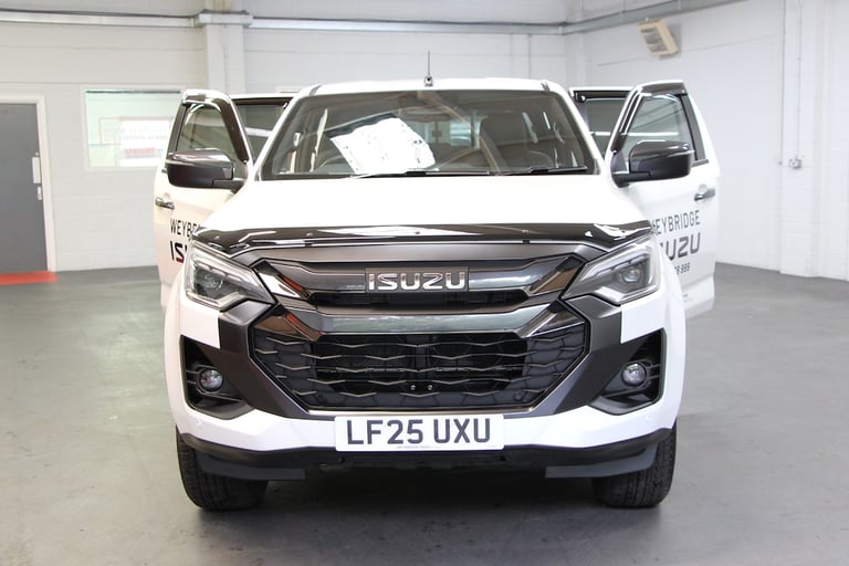 2025 Isuzu D-Max TD V-Cross Double Cab 4x4 [205] (BIG SPEC, FREE MAINLAND UK DELIVERY !!) Pick Up...
