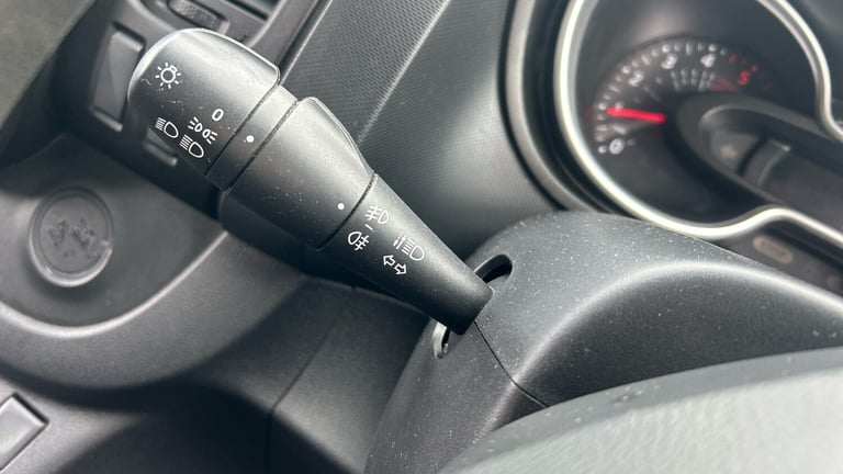 2021 Nissan NV300 30 L2 Diesel 2.0 dCi 120ps H1 Acenta Van Van Diesel Manual