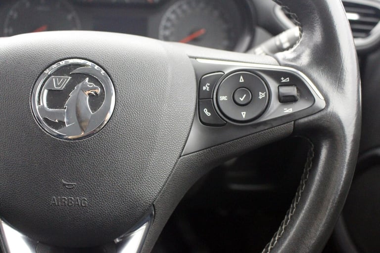 2021 Vauxhall Crossland 1.2 SE 5dr HATCHBACK PETROL Manual