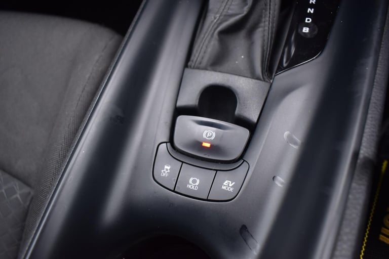 2020 Toyota C-HR 1.8 VVT-h Icon CVT Euro 6 (s/s) 5dr HATCHBACK Petrol/Electric Hybrid Automatic