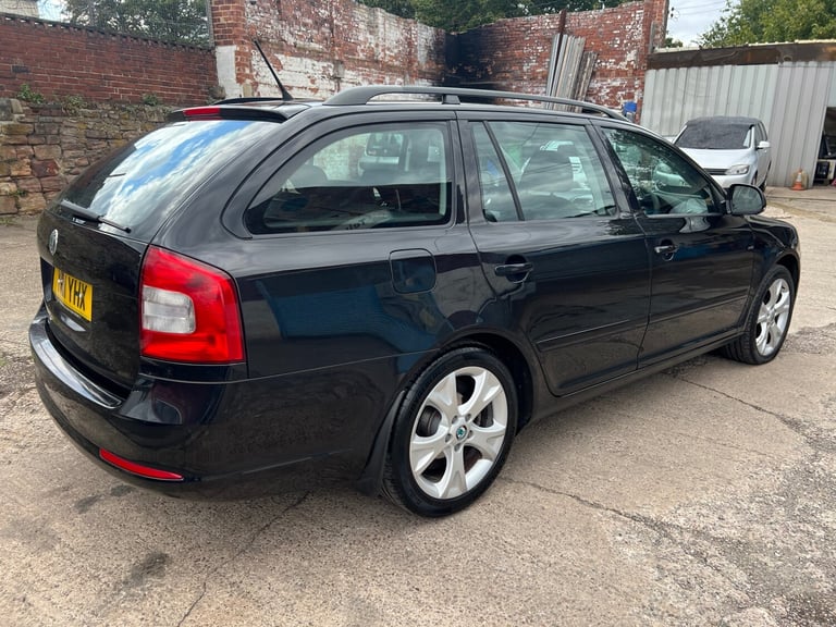 2011 Skoda Octavia 1.6 SE 5dr ESTATE Petrol Manual