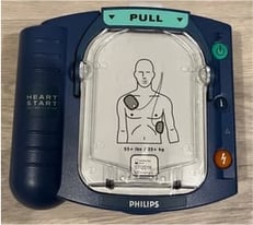 Philips Heartstart HS1 Defib / AED - Brand New Battery and Pads