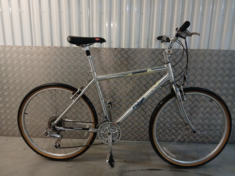 image for Mens ridgeback mountain bike 