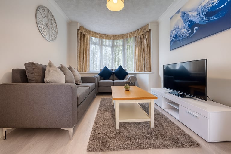 3 Bed Terraced House, Percival Road, EN1