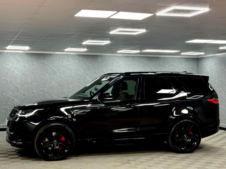 2021 Land Rover Discovery 3.0 D250 R-Dynamic S 5dr Auto TOWING PACK | HUGE SPEC ESTATE Diesel Sem...