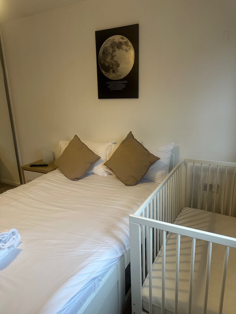 Room 1  To Rent