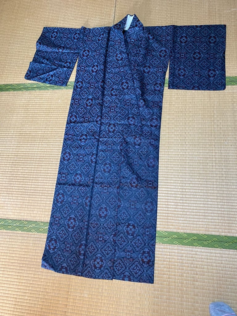 image for Vintage Japanese traditional Kimono Yukata Cotton/Silk or Cotton made dress wear for Men/Women - 12