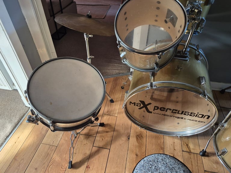 Max Percussion Drum Kit 