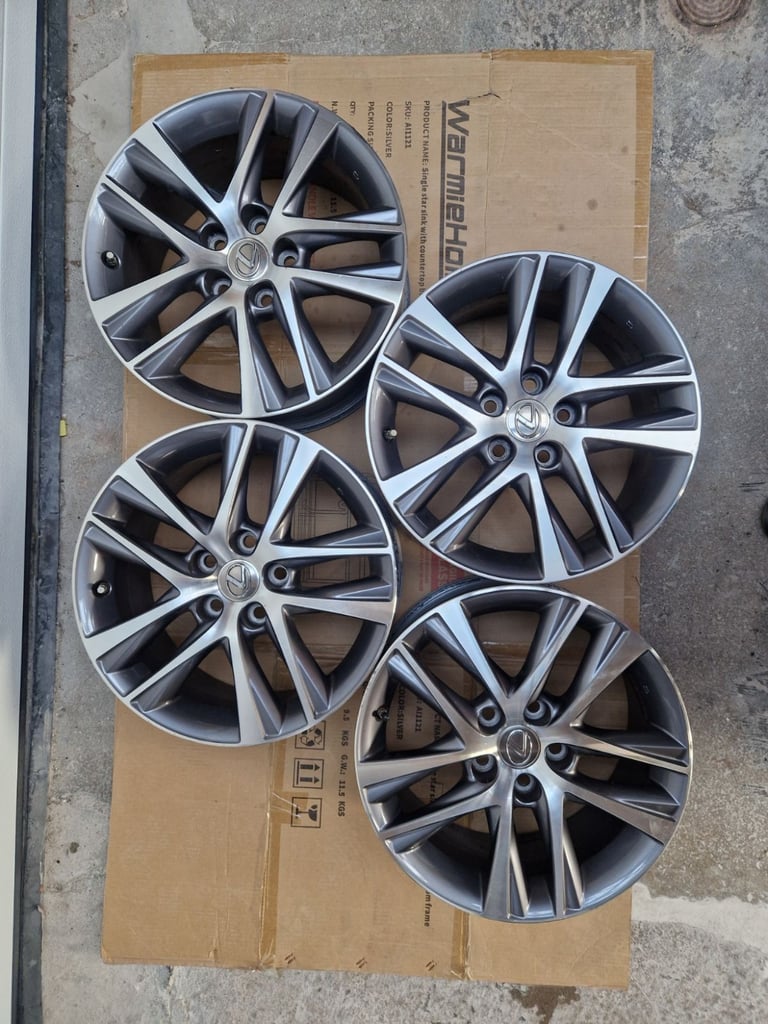 Qty 4 Lexus 17 inch alloy wheels (ex IS 300h)