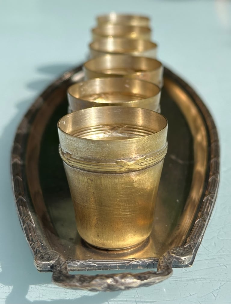 ANTIQUE FRENCH HUNTING SHOT CUP SET OF SIX STIRRUP CUPS & TRAY - 1900s - WILL POST!