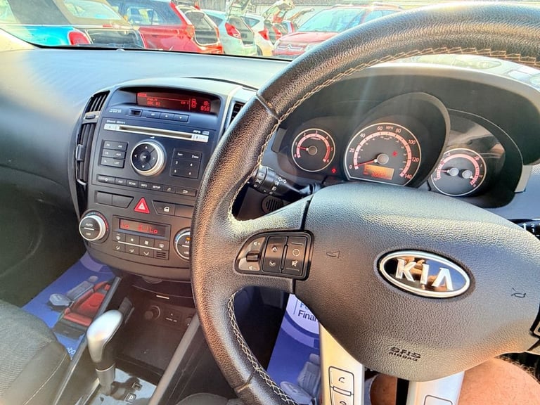 2011 Kia Ceed 1.6 CRDi 3 Sports Wagon 5dr Diesel Auto Euro 5 (113 bhp) Estate Diesel Automatic